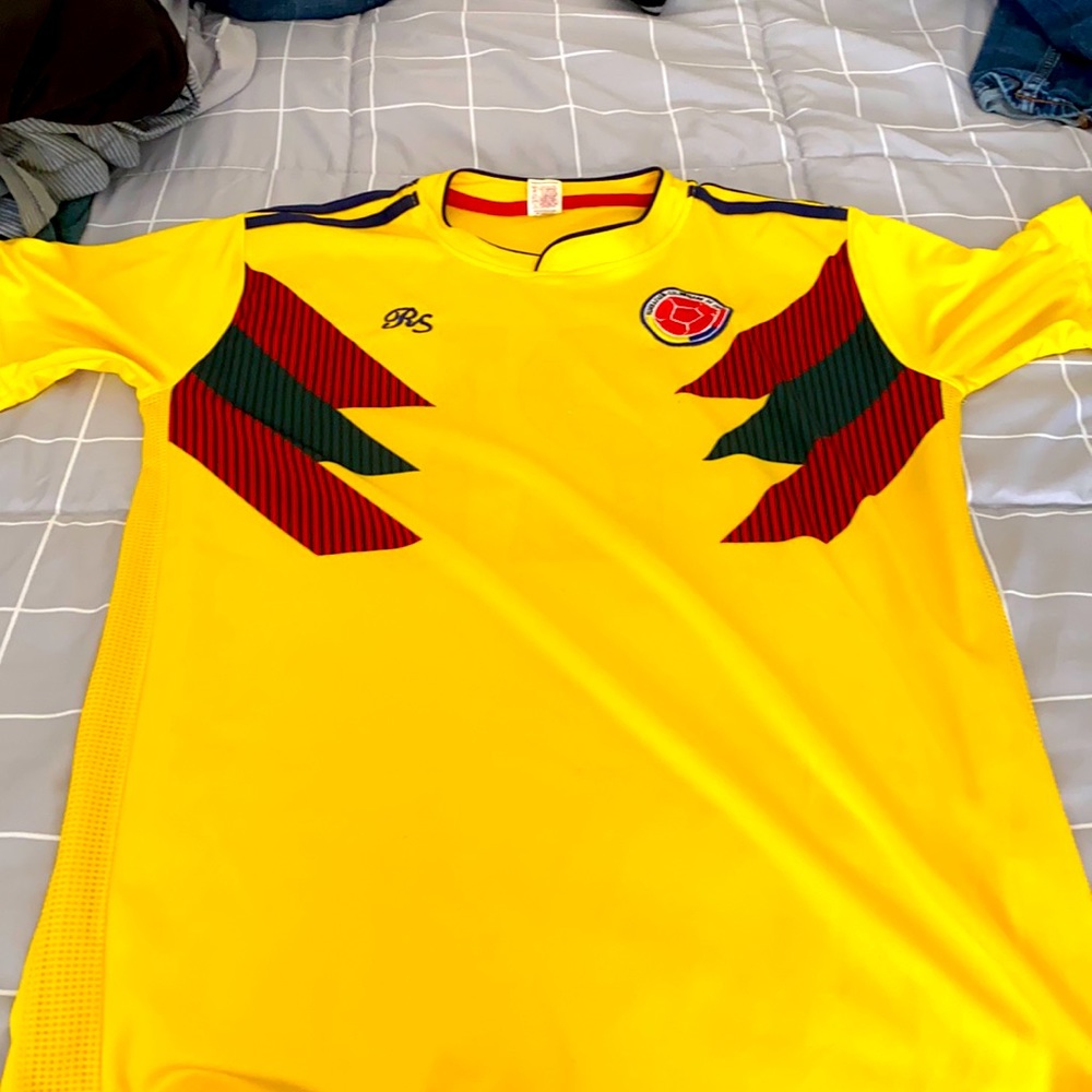 2018 FIFA World Cup Colombia home shirt